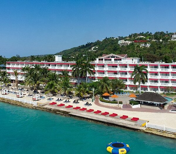 Jamaica Grand Decameron Montego Beach 5 días Jul-Ago 2025